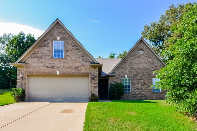 Building Photo - 5714 Kingsman Dr