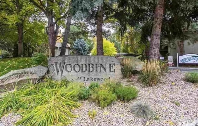 Building Photo - Private End-Unit Condo in Southeast Boise ...