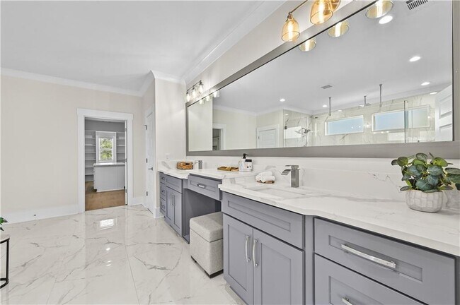 Building Photo - 3488 Hamilton Mill Rd