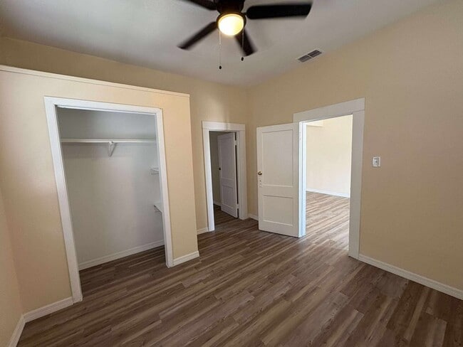 Building Photo - Charming 3 bed 1 bath 1176 Sq. Ft