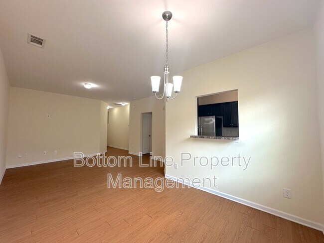 Building Photo - 9341 Hamel St