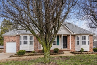 Building Photo - 900 Pebble Beach Cir