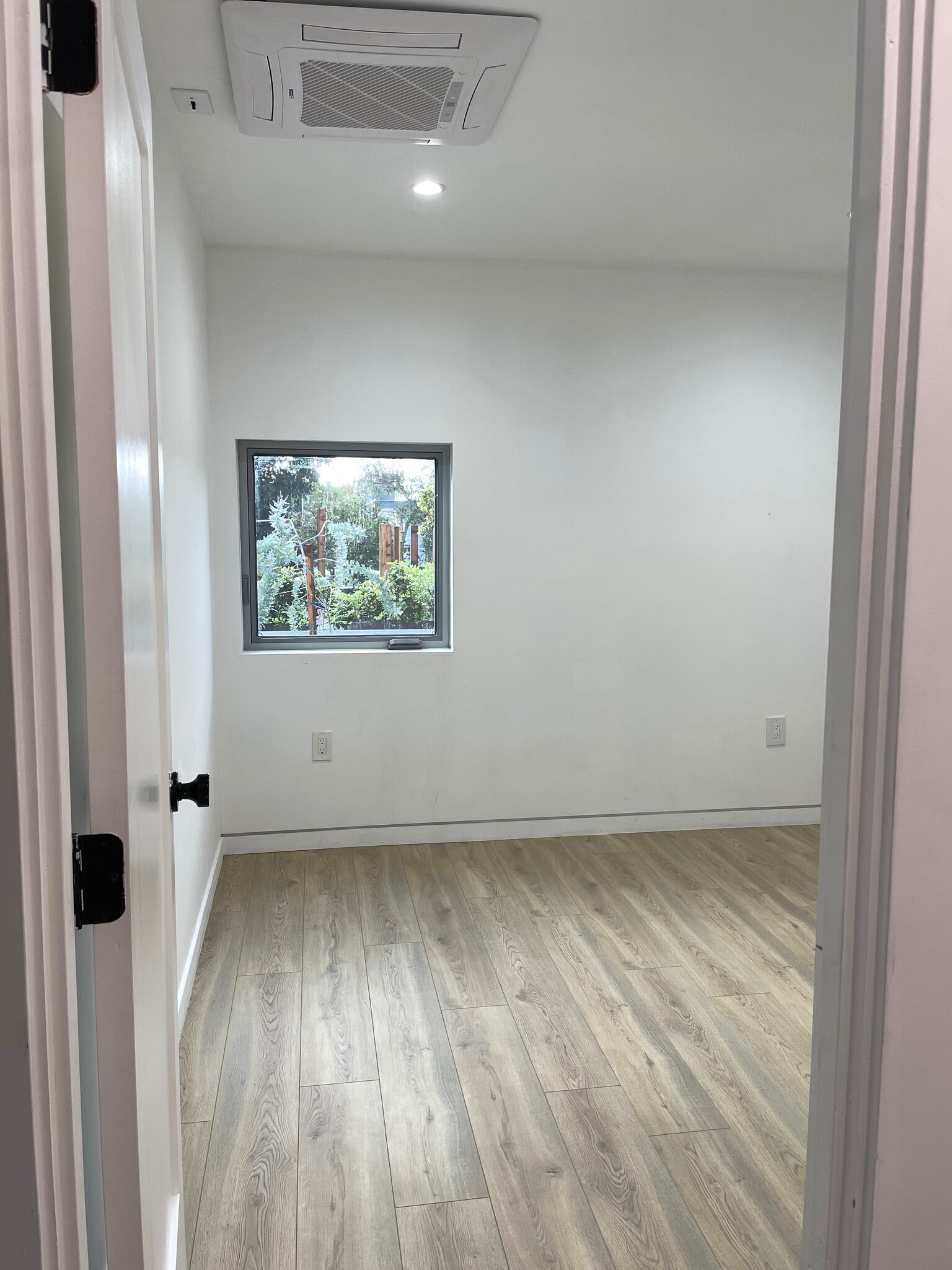 Bedroom 2 - 2725 Dalton Ave