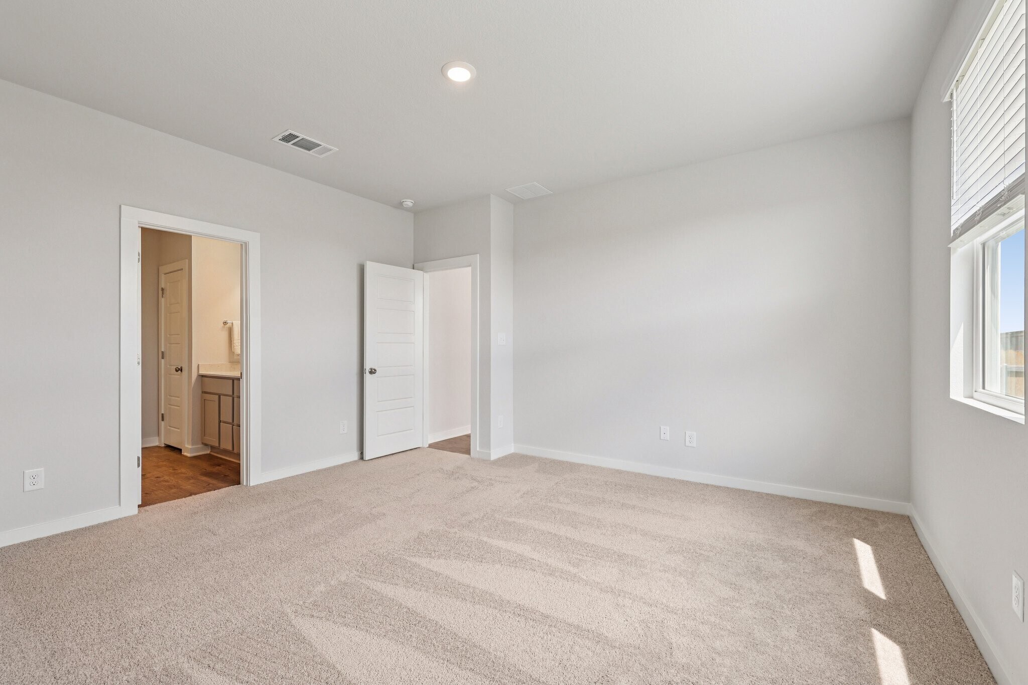 Building Photo - 133 Cutleaf