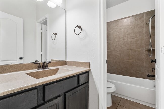 Building Photo - 8102 Little Scarlet St