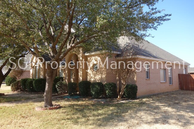 Building Photo - 6317 Day Spring Dr