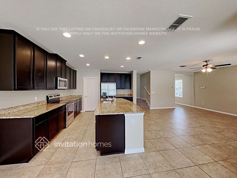 Building Photo - 2754 Stanwood Dr