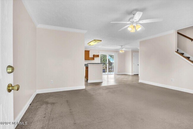 Building Photo - 3075 McCall St SW