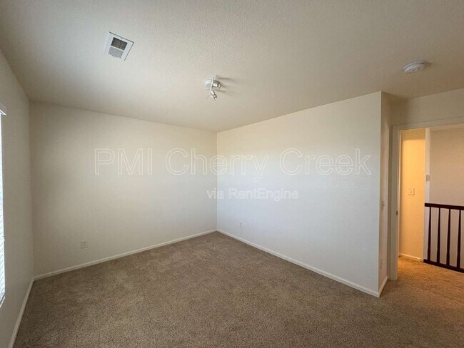 Building Photo - 12839 Mayfair Way