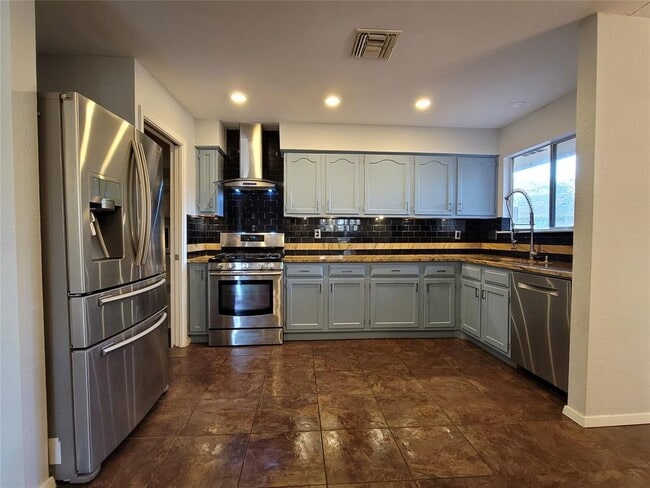 Building Photo - 12420 Turtleback Ln