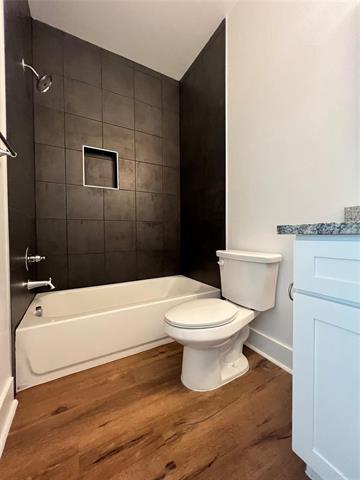 Building Photo - 13325 Bee St