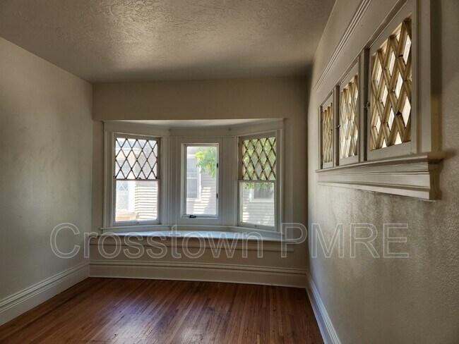 Building Photo - 1718 8th Ave