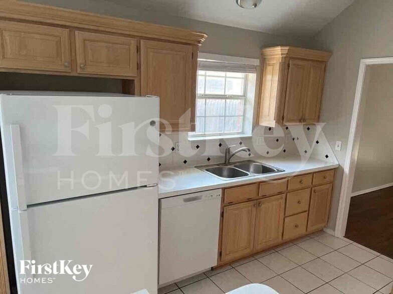 Building Photo - 1528 NW 179th St