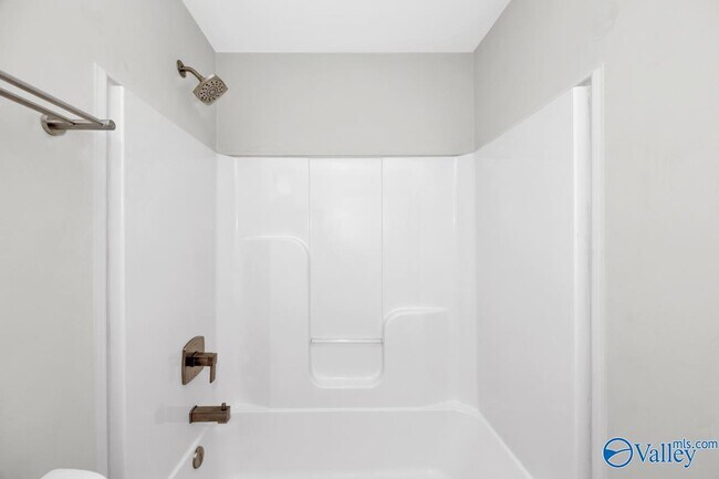 Building Photo - 318 Dovington Dr