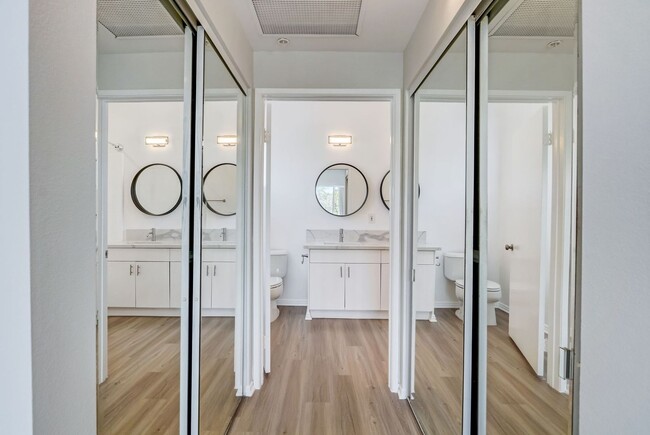 Interior Photo - 16070 Sunset Blvd