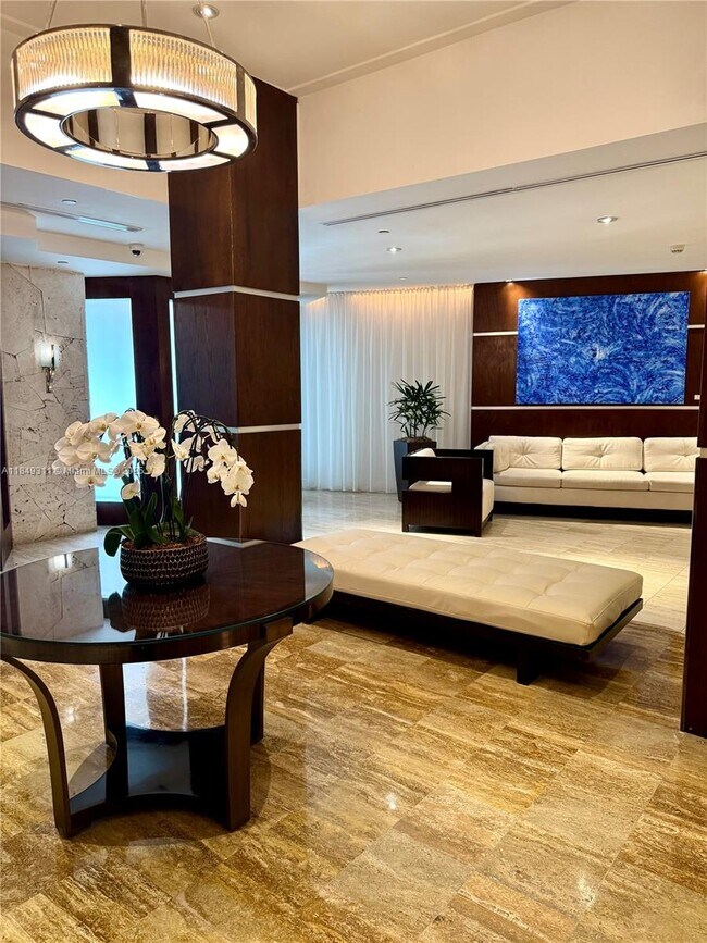 Building Photo - 2451 Brickell Ave
