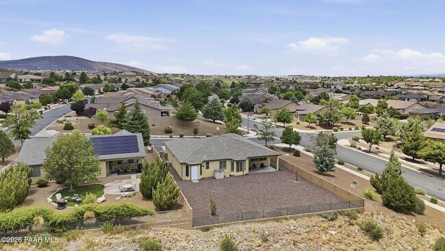 Building Photo - 1000 N Wide Open Trail