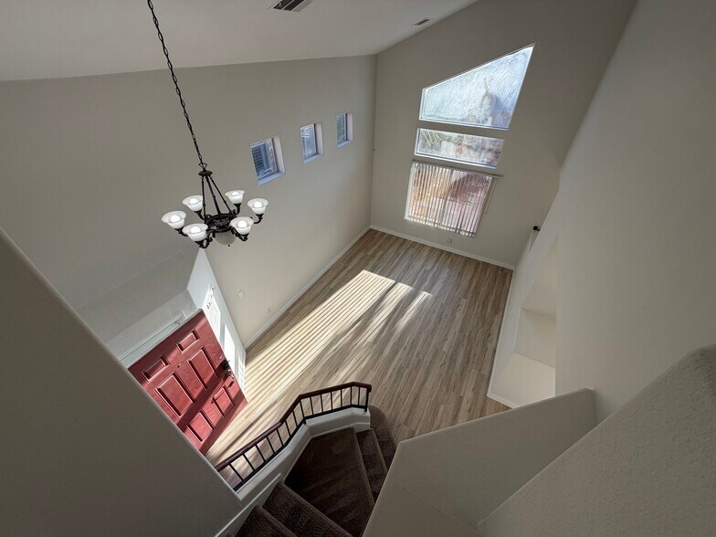 Building Photo - 4537 Switchback St