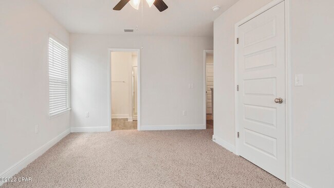 Building Photo - 1682 Caleigh Ct