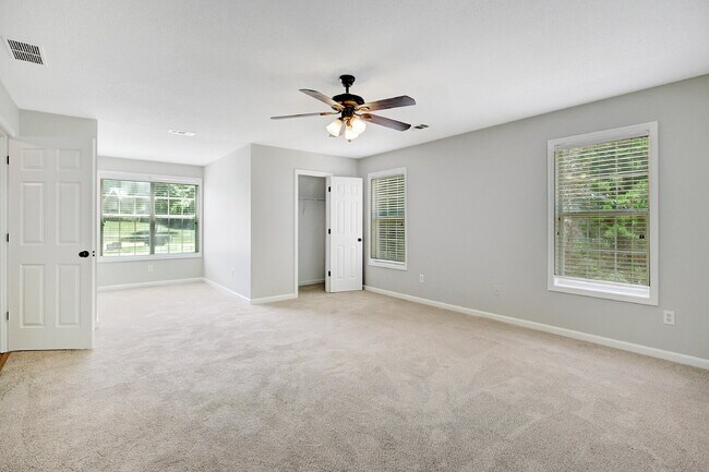 Building Photo - 75 Rock Mill Ct