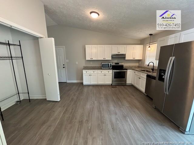 Building Photo - 415 Atwell Dr