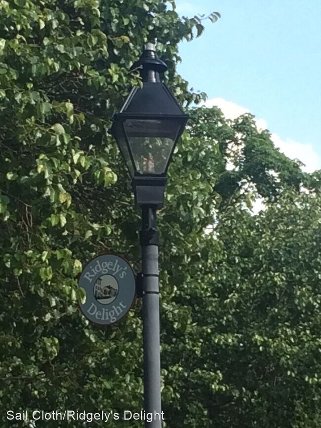 Building Photo - 675 Melvin Dr