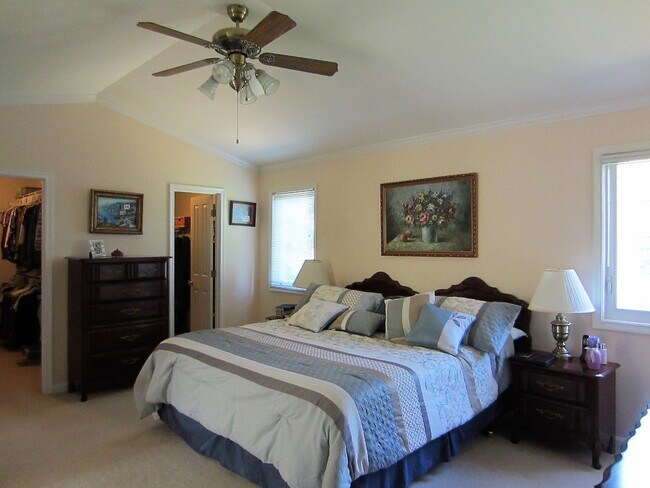 Building Photo - 6315 Victorious Song Ln
