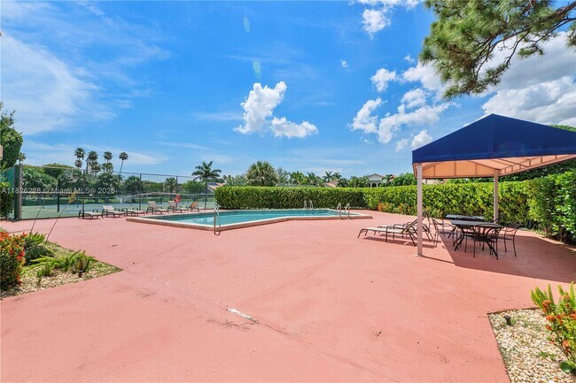 Building Photo - 23257 Boca Club Colony Cir