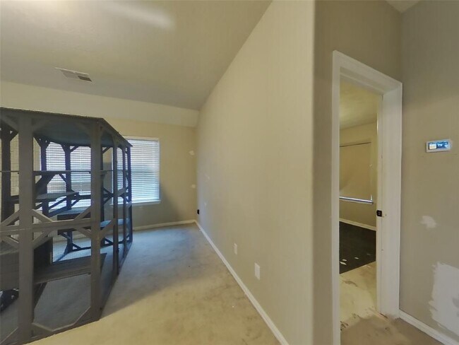 Building Photo - 28906 Hidden Cove Dr