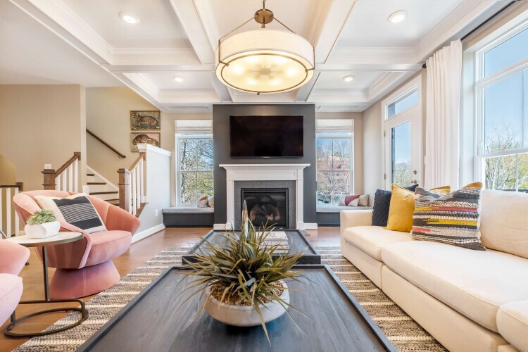 Building Photo - 5205 Ridgeview Retreat Dr