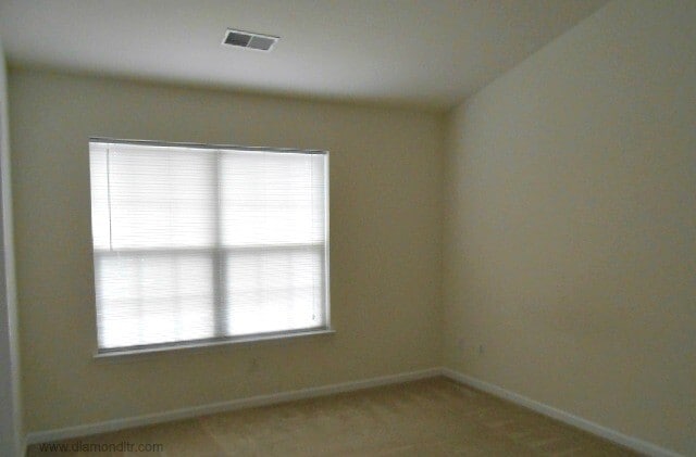 Building Photo - Townhouse in Townes at Buckwalter
