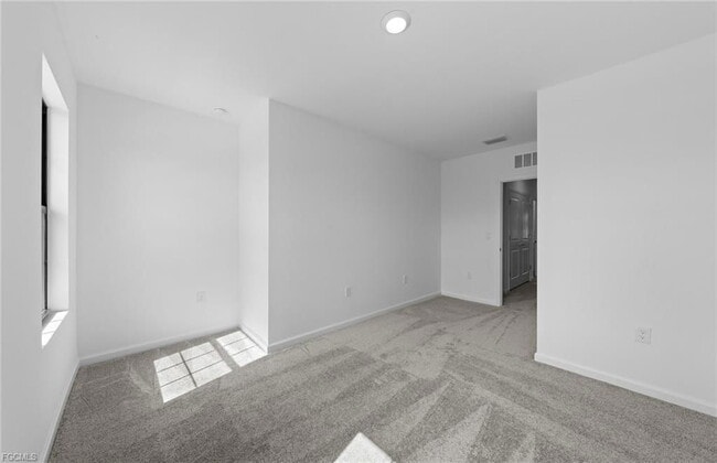 Building Photo - 1587 Lake Jessup Cir