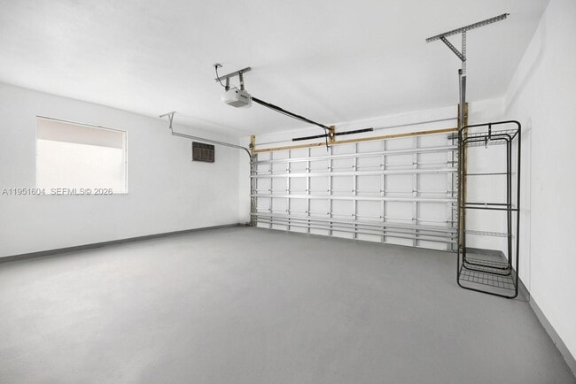 Building Photo - 2045 SW 125th Ct