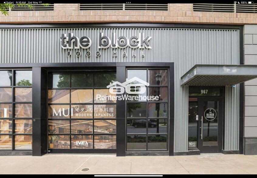 Building Photo - 10613 Montrose Ave
