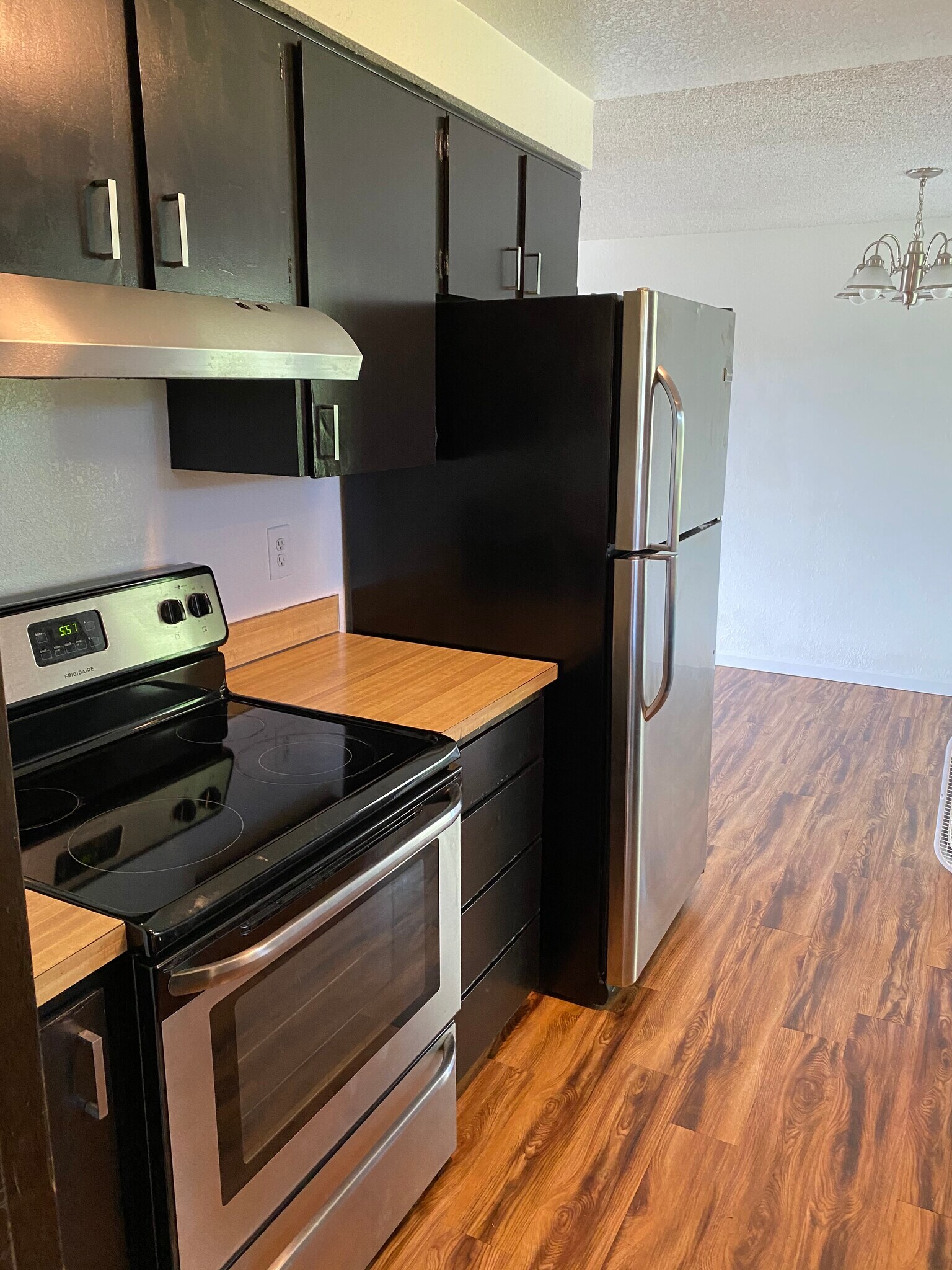 Building Photo - 1005 S Zillah Ct