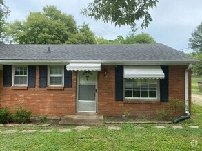 Building Photo - Cute 1 Bedroom in East Nashville!