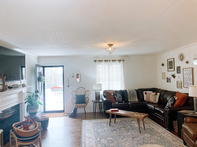 Building Photo - 178 Westwood Cir