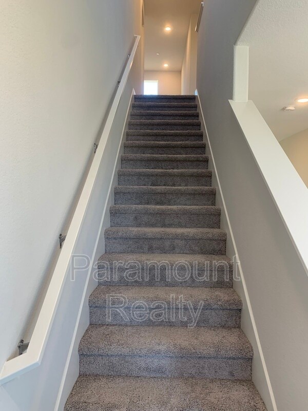 Building Photo - 886 Shearwater Rd