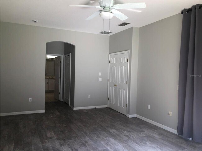 Building Photo - 3711 Eagle Isle Cir