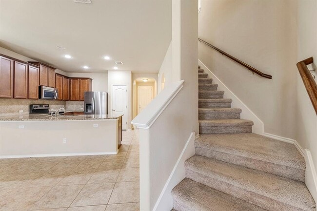 Building Photo - 18712 Mangan Way