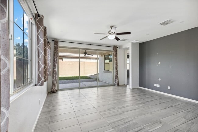 Building Photo - 4527 Volt Ln