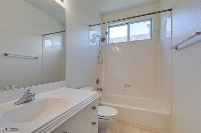 Building Photo - 7000 Point Cabrillo Ct