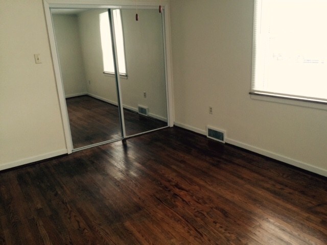 wardrobe closet - 303 Culbertson Ave