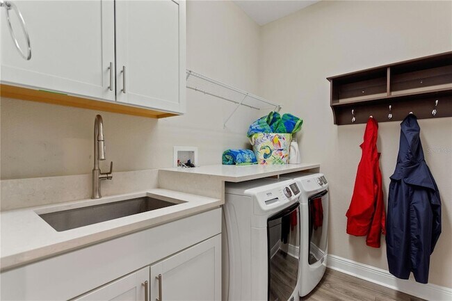 Building Photo - 17988 Passionflower Cir