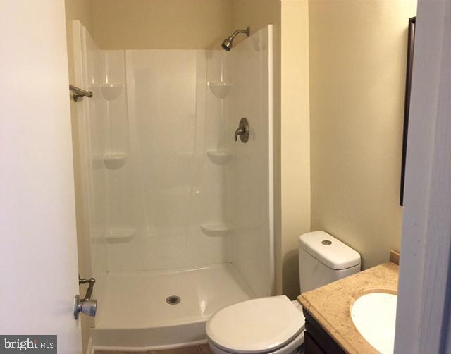 Building Photo - 1998 Cambridge Dr