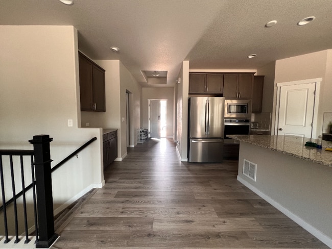 Building Photo - 3891 Ivy Hill Dr