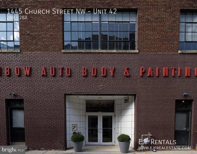 Building Photo - 1445 Church St NW