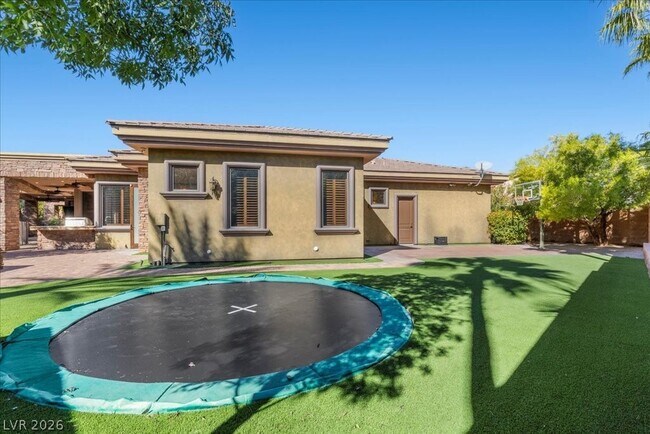 Building Photo - 514 Mandalay Ct