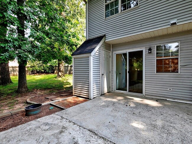 Building Photo - 1147 Haven Brook Pl