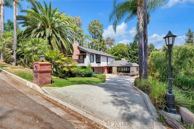 Building Photo - 14205 Bronte Dr